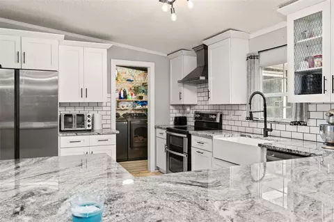 Kitchen - 9445 Helena Dr, Saint Cloud, FL 34773 photo 4 of 5