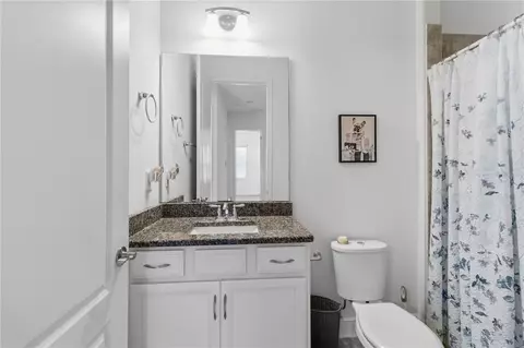 Bath - 4922 Catalpa Dr, Saint Cloud, FL 34772 photo 5 of 6