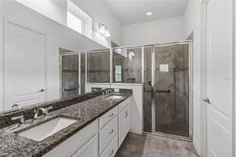 Bath - 4922 Catalpa Dr, Saint Cloud, FL 34772 photo 1 of 6