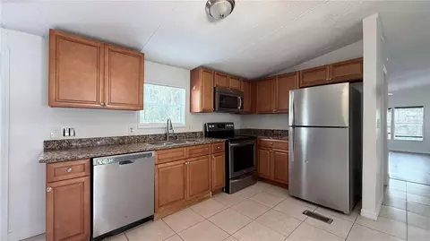 821 Navajo Dr, Saint Cloud, FL 34771 photo 9