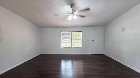 821 Navajo Dr, Saint Cloud, FL 34771 photo 11