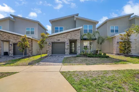 1025 Leader St, Davenport, FL 33896