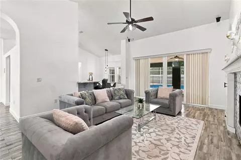 Living - 5232 Hammock Cir, Saint Cloud, FL 34771 photo 3 of 5