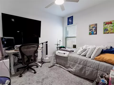 Bedroom - 1173 Deepwater Cir, Eagle Lake, FL 33839 photo 3 of 6