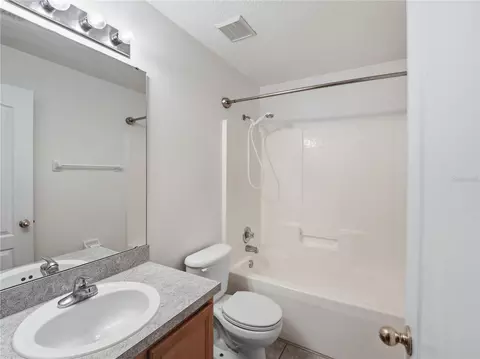 Bath - 6008 Keystone Pointe Dr, Saint Cloud, FL 34772 photo 5 of 5