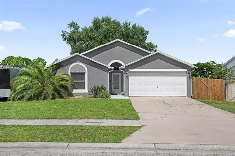 830 Sandhurst Ct, Titusville, FL 32780