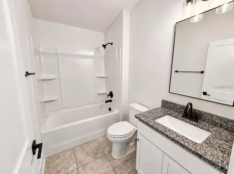 Bath - 7714 Bent Tree Loop, Saint Cloud, FL 34773 photo 2 of 2