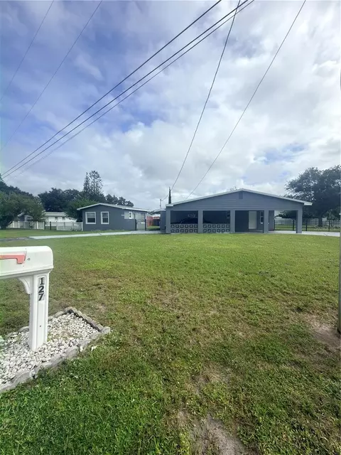 127 Lakeview Dr, Saint Cloud, FL 34769