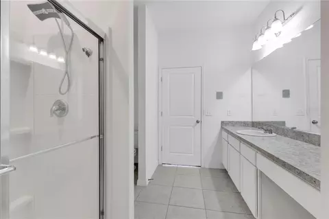 Bath - 5860 Beefmaster Rd, Saint Cloud, FL 34771 photo 2 of 3