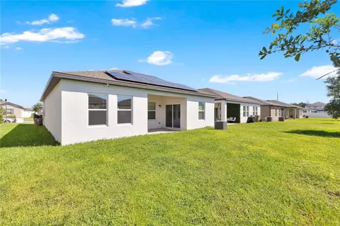 Exterior - 5860 Beefmaster Rd, Saint Cloud, FL 34771 photo 4 of 6