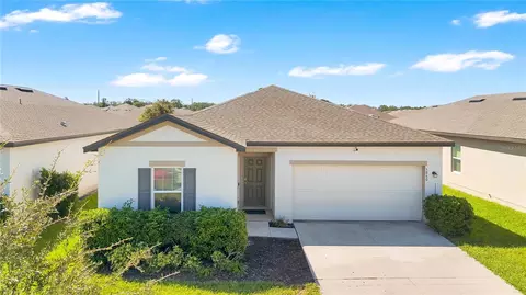 Exterior - 5860 Beefmaster Rd, Saint Cloud, FL 34771 photo 2 of 6