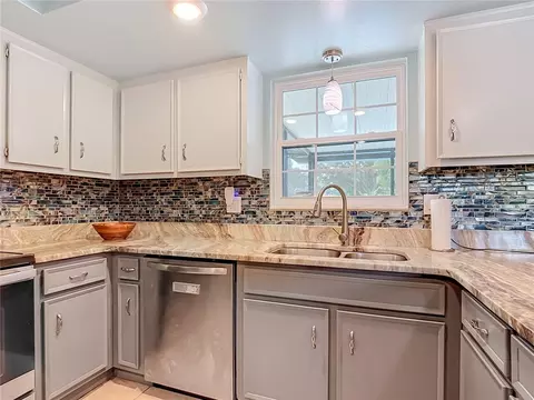 Kitchen - 1355 E 10th St, Saint Cloud, FL 34771 photo 4 of 4