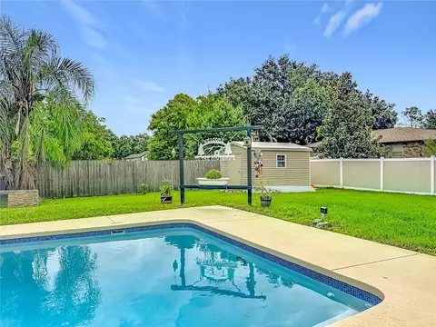 Exterior - 1355 E 10th St, Saint Cloud, FL 34771 photo 9 of 14