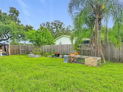 Exterior - 1355 E 10th St, Saint Cloud, FL 34771 photo 11 of 14