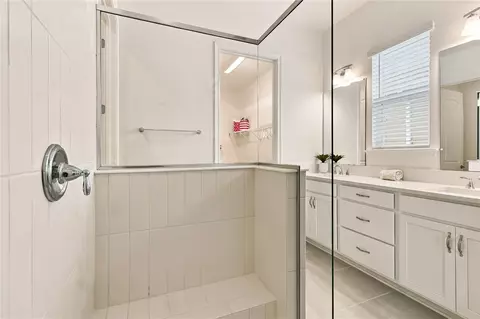 Bath - 5031 Dancy Ln, Saint Cloud, FL 34772 photo 5 of 7