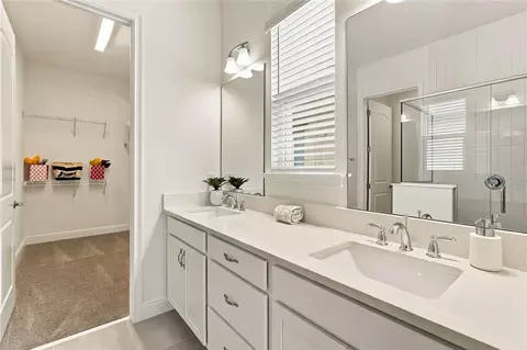 Bath - 5031 Dancy Ln, Saint Cloud, FL 34772 photo 2 of 7
