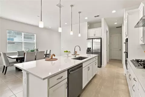 Kitchen - 5031 Dancy Ln, Saint Cloud, FL 34772 photo 5 of 6