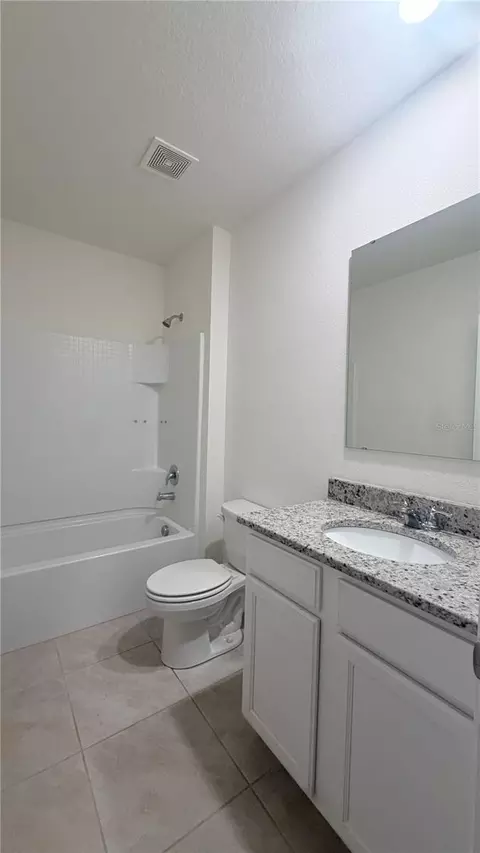 Bath - 2898 Turnstone Run, Saint Cloud, FL 34773 photo 3 of 3