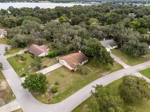 4302 Shadow Wood Ln, Winter Haven, FL 33880