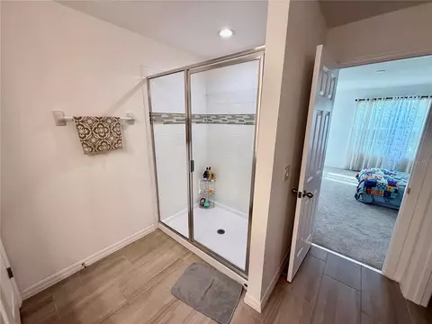 Bath - 1603 Cloudy Ct, Saint Cloud, FL 34769 photo 5 of 6