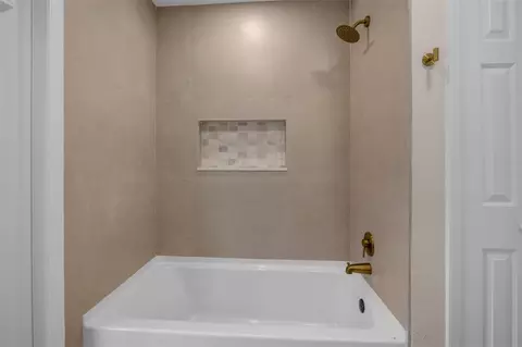Bath - 6549 State Road 33, Clermont, FL 34714 photo 3 of 3