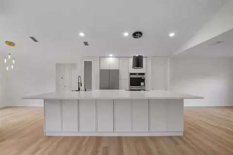 Kitchen - 6549 State Road 33, Clermont, FL 34714 photo 2 of 4