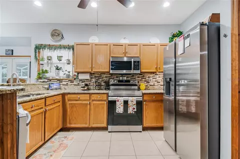 Kitchen - 4105 Bob White Ct, Saint Cloud, FL 34772 photo 5 of 5