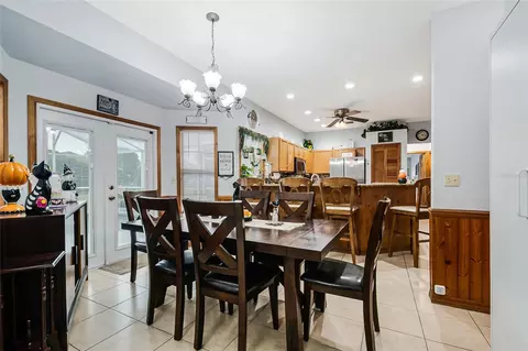 Dining - 4105 Bob White Ct, Saint Cloud, FL 34772 photo 2 of 6