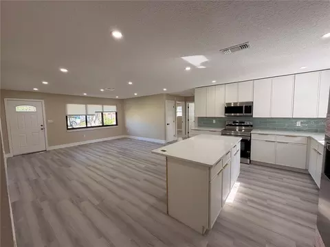 Kitchen - 1940 Dawn Dr, Melbourne, FL 32935 photo 3 of 5