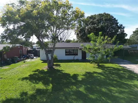 Exterior - 1940 Dawn Dr, Melbourne, FL 32935 photo 7 of 7