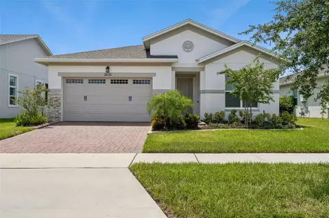 Exterior - 2632 Meadowedge Loop, Saint Cloud, FL 34772 photo 2 of 22