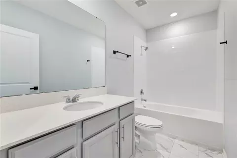 Bath - 720 Taurus Ln, Saint Cloud, FL 34772 photo 2 of 2