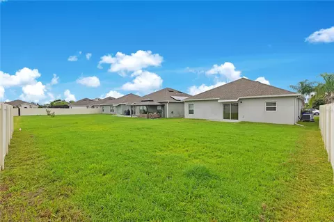 Exterior - 720 Taurus Ln, Saint Cloud, FL 34772 photo 3 of 4