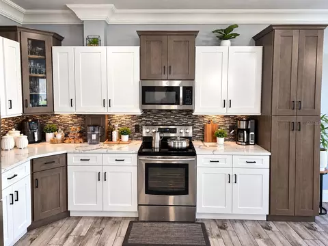 Kitchen - 3998 Pemberly Pines Cir, Saint Cloud, FL 34769 photo 4 of 4