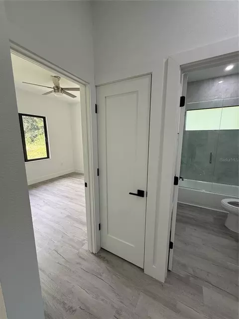 Entry Way - 339 Roadrunner Ave, Sebring, FL 33870 photo 4 of 6