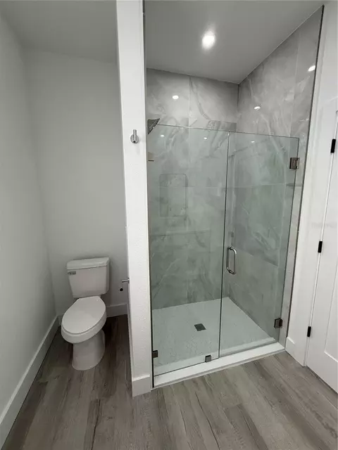 Bath - 339 Roadrunner Ave, Sebring, FL 33870 photo 5 of 7