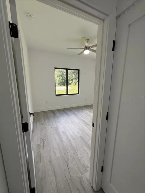Entry Way - 339 Roadrunner Ave, Sebring, FL 33870 photo 2 of 6