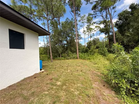 Exterior - 339 Roadrunner Ave, Sebring, FL 33870 photo 10 of 11