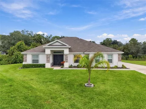 Exterior - 5020 Moss Hammock Trl, Sebring, FL 33872 photo 2 of 10