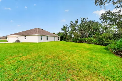 Exterior - 5020 Moss Hammock Trl, Sebring, FL 33872 photo 8 of 10