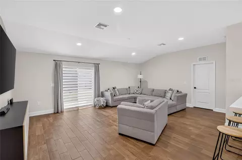 Living - 5020 Moss Hammock Trl, Sebring, FL 33872 photo 1 of 1