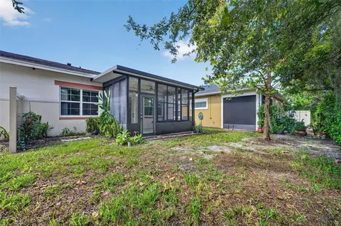 Exterior - 2521 Yellow Brick Rd, Saint Cloud, FL 34772 photo 10 of 12