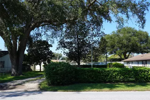 Strickland Avenue, Lakeland, FL 33812