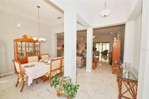 Dining - 17329 Hickory Wind Dr, Clermont, FL 34711 photo 5 of 5