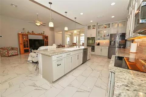 Kitchen - 17329 Hickory Wind Dr, Clermont, FL 34711 photo 1 of 4