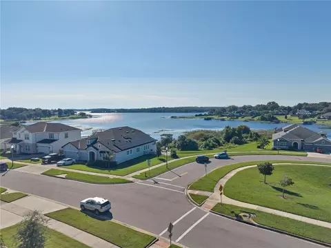 View/Area - 17329 Hickory Wind Dr, Clermont, FL 34711 photo 7 of 9