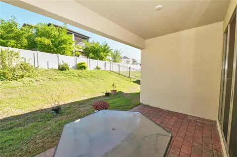 Exterior - 17329 Hickory Wind Dr, Clermont, FL 34711 photo 6 of 11