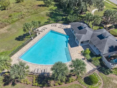 Exterior - 17329 Hickory Wind Dr, Clermont, FL 34711 photo 5 of 11
