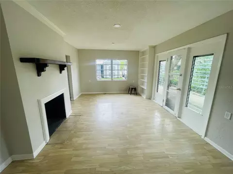 610 Massachusetts Ave, Saint Cloud, FL 34769 photo 2