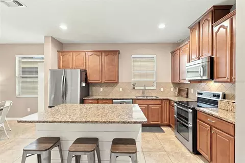 Kitchen - 1444 Pine Marsh Loop, Saint Cloud, FL 34771 photo 2 of 4